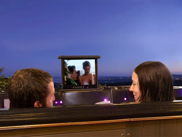 Hot Tub for Apartment Balcony Hot Tub for Apartment Balcony