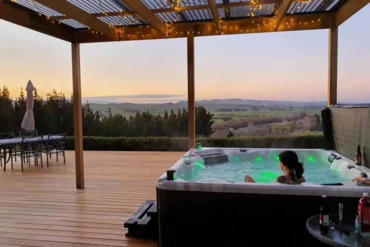Large Hot Tub on Hotel Balcony Large Hot Tub on Hotel Balcony